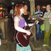 Foto: Impression Ausstellungser&ouml;ffnung Musik von Key